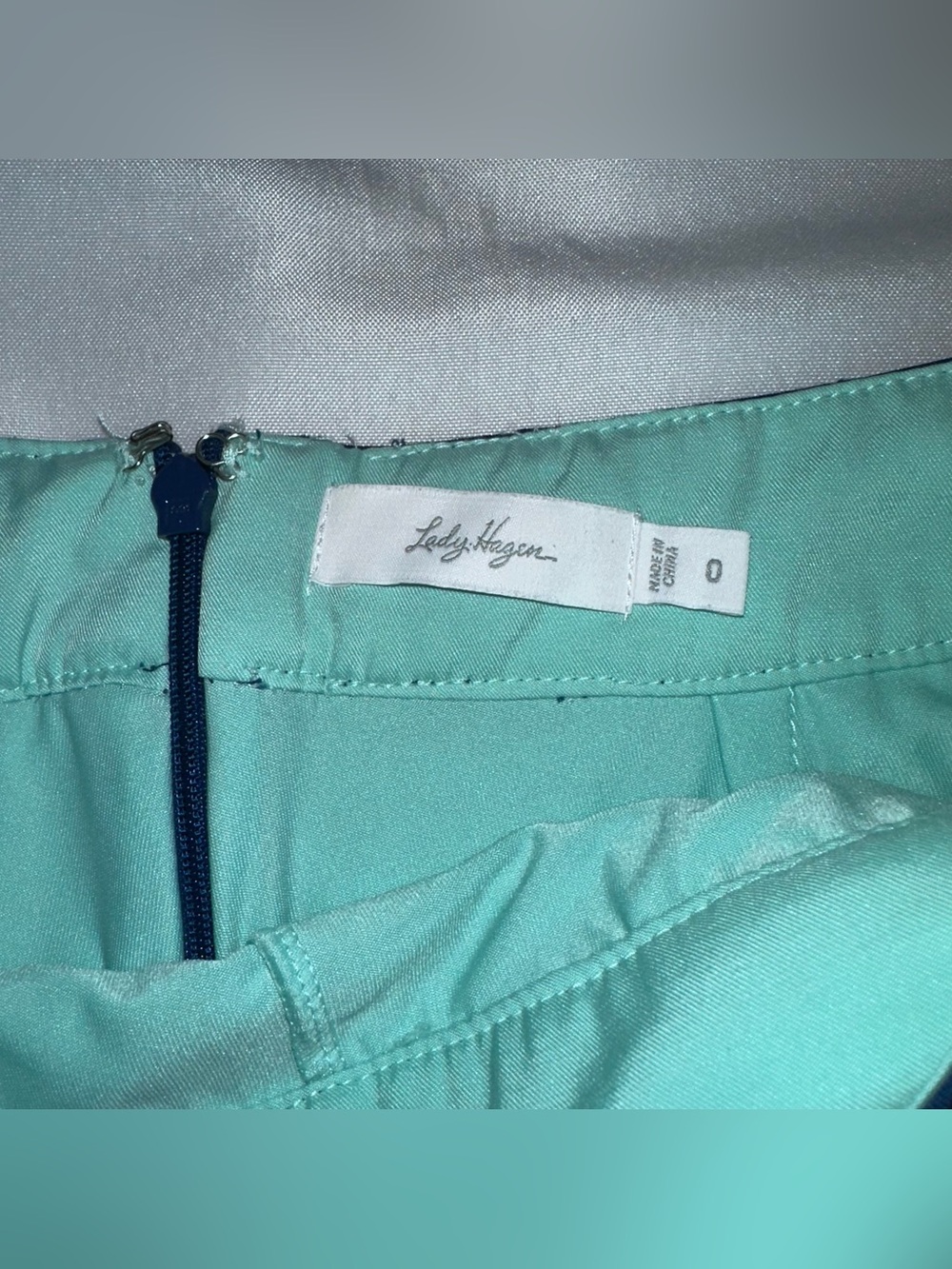 Lady Hagen golf skort navy Blue with green Dot Stripe underlayer size 0 - Picture 2 of 9